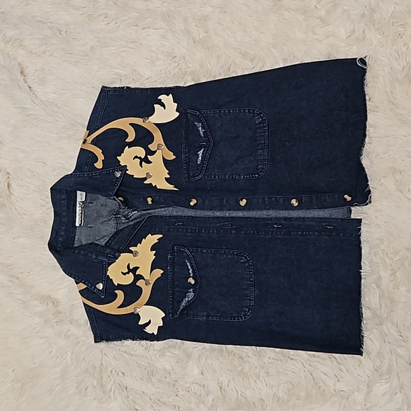 Blue Distressed Denim Jean Vest Western Cowgirl Sleeveless button up top Small - Picture 1 of 5